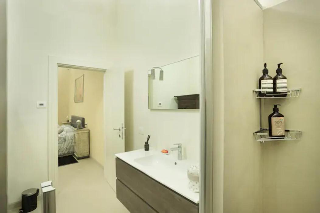 Charming In Parma/ Teatro Regio / Wifi Apartemen Parma