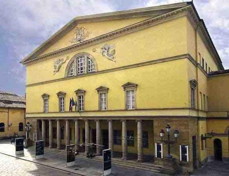 Apartemen Charming In Parma/ Teatro Regio / Wifi Parma